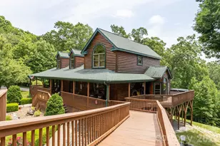 110 Mountain Crest Dr S, Marion, NC 28752 - Photo 2