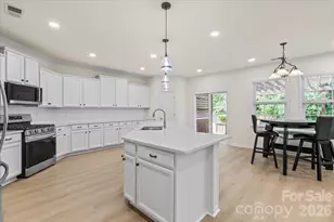 2701 Southern Trace Dr, Waxhaw, NC 28173 - Photo 10