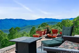 729 Bear Wallow Rd, Little Switzerland, NC 28749 - Photo 28