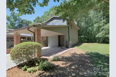 833 Coventry Lane, Statesville, NC 28677 - Photo 4