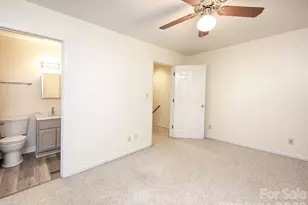 833 Coventry Ln, Statesville, NC 28677 - Photo 32