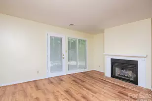 833 Coventry Ln, Statesville, NC 28677 - Photo 8