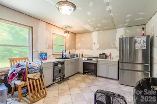 1820 Brian Kelly Ln, Fort Mill, SC 29708 - Photo 6