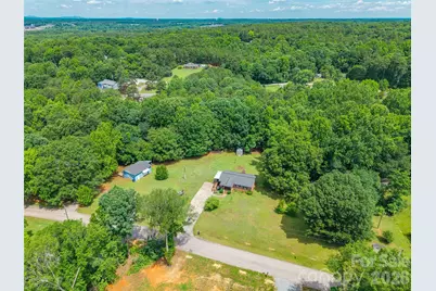 1820 Brian Kelly Lane, Fort Mill, SC 29708 - Photo 2