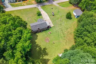 1820 Brian Kelly Ln, Fort Mill, SC 29708 - Photo 18