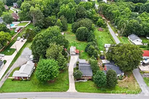 1528 S Point Rd, Belmont, NC 28012 - Photo 38