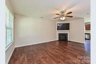 6709 Broad Valley Court, Charlotte, NC 28216 - Photo 4