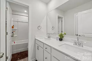 15142 Windy Plns Rd, Charlotte, NC 28262 - Photo 20