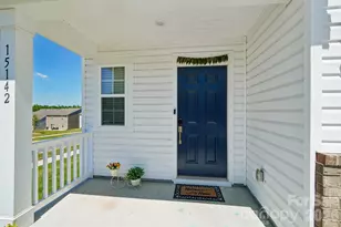 15142 Windy Plns Rd, Charlotte, NC 28262 - Photo 2