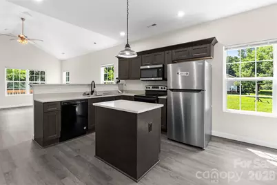 208 Nottingham Drive, York, SC 29745 - Photo 8