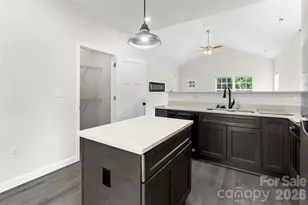 208 Nottingham Dr, York, SC 29745 - Photo 10