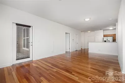 1000 E Woodlawn Road #217, Charlotte, NC 28209 - Photo 6