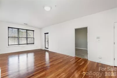 1000 E Woodlawn Road #217, Charlotte, NC 28209 - Photo 4