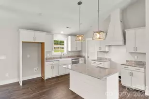 725 Alf Hoover Rd, Lincolnton, NC 28092 - Photo 8