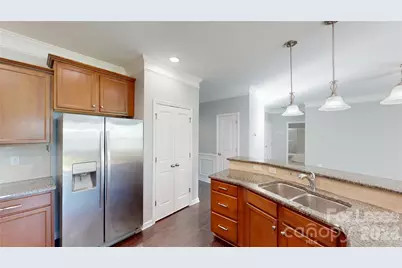 16126 Long Talon Way, Charlotte, NC 28278 - Photo 8