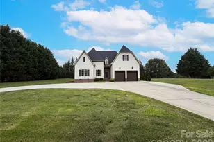 1417 McBeth Dr, Kannapolis, NC 28083 - Photo 1