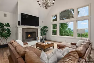 433 Coopers Hawk Dr, Asheville, NC 28803 - Photo 8