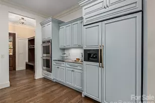 433 Coopers Hawk Dr, Asheville, NC 28803 - Photo 18