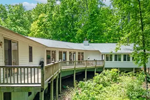 154 Chestnut Ln, Cedar Mountain, NC 28718 - Photo 2