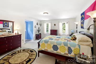 37 Pine Bluff Road, Hendersonville, NC 28792 - Photo 8