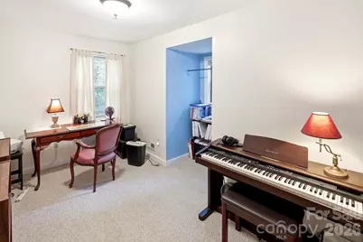 37 Pine Bluff Road, Hendersonville, NC 28792 - Photo 10