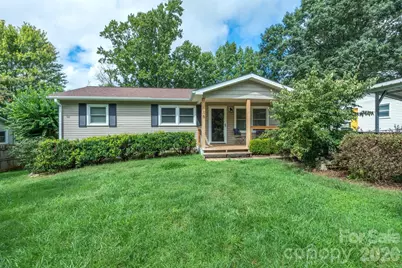 16 Oakley Dogwood Drive, Asheville, NC 28803 - Photo 2