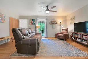 113 Byrd Ln, Brevard, NC 28712 - Photo 4