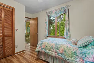 383 Ravenwood Ln, Horse Shoe, NC 28742 - Photo 32