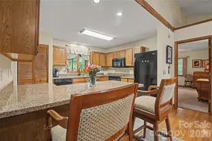 383 Ravenwood Ln, Horse Shoe, NC 28742 - Photo 16