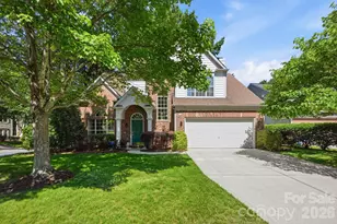 5910 Chinquapin Ct, Charlotte, NC 28269 - Photo 1