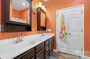 11232 Laurel View Dr, Charlotte, NC 28273 - Photo 18
