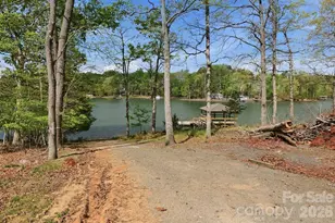 21229 Lake Run Dr, Charlotte, NC 28278 - Photo 32