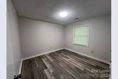 518 W Park Avenue, Mooresville, NC 28115 - Photo 6