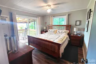 314 Blackberry Ln, Clyde, NC 28721 - Photo 16
