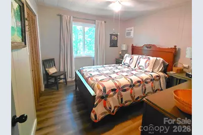 314 Blackberry Lane, Clyde, NC 28721 - Photo 20