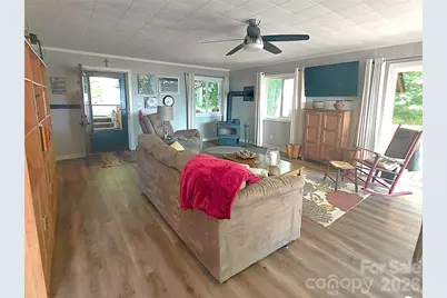 314 Blackberry Lane, Clyde, NC 28721 - Photo 4