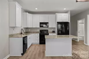 3130 Celia Ave, Charlotte, NC 28216 - Photo 8