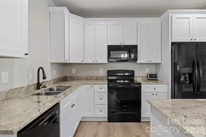 3130 Celia Avenue, Charlotte, NC 28216 - Photo 10