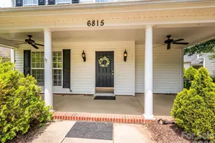 6815 Tanners Creek Dr, Huntersville, NC 28078 - Photo 2