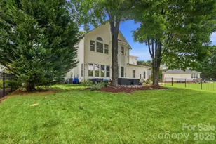 21415 John Pines Dr, Cornelius, NC 28031 - Photo 38