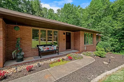 11 Grenadier Court, Candler, NC 28715 - Photo 2