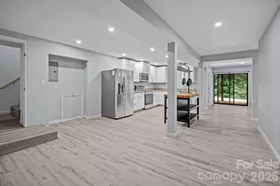 11 Grenadier Court, Candler, NC 28715 - Photo 16