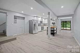11 Grenadier Ct, Candler, NC 28715 - Photo 16