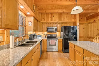 328 Nile Park Drive, Blowing Rock, NC 28605 - Photo 16