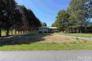2076 S Fork Dr, Morganton, NC 28655 - Photo 36