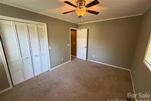 2076 S Fork Dr, Morganton, NC 28655 - Photo 20