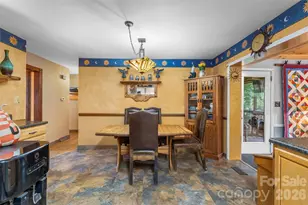 10 Oak Leaf Ln, Arden, NC 28704 - Photo 8