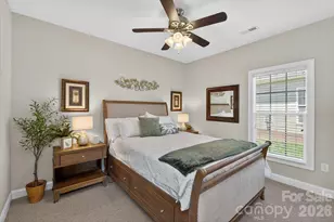 1047 Curry Way, Matthews, NC 28104 - Photo 28
