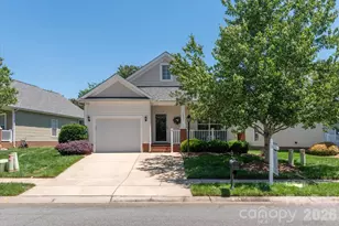 1047 Curry Way, Matthews, NC 28104 - Photo 2