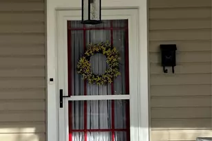 3084 W Main St, Claremont, NC 28610 - Photo 2